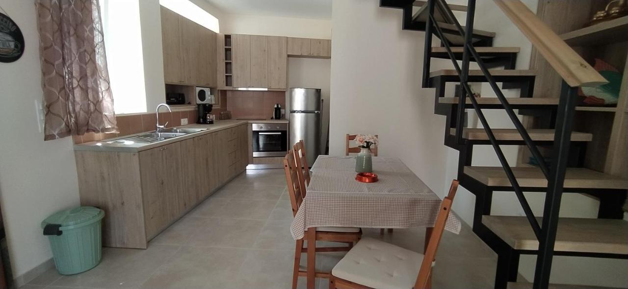 Kalamitsi 2 Floor Apartment Kalamítsion Alexándrou المظهر الخارجي الصورة